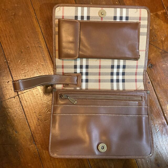 BURBERRY(バーバリー)のBurberry セカンドバッグ　クラッチバッグ レディースのバッグ(クラッチバッグ)の商品写真