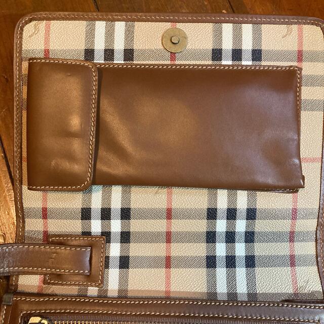 BURBERRY(バーバリー)のBurberry セカンドバッグ　クラッチバッグ レディースのバッグ(クラッチバッグ)の商品写真