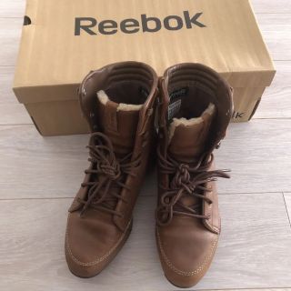 リーボック(Reebok)のReebok easy tone 編み上げブーツ　24(ブーツ)