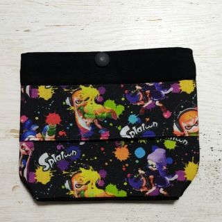 移動ポケット　蓋なし　スプラトゥーン　黒(外出用品)