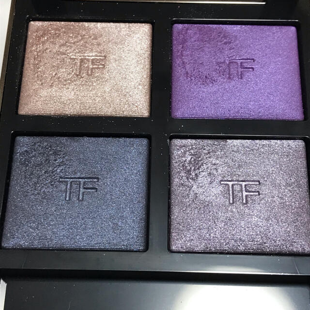 【美品】TOM FORD トムフォード アイカラー クォード28A デイドリーム