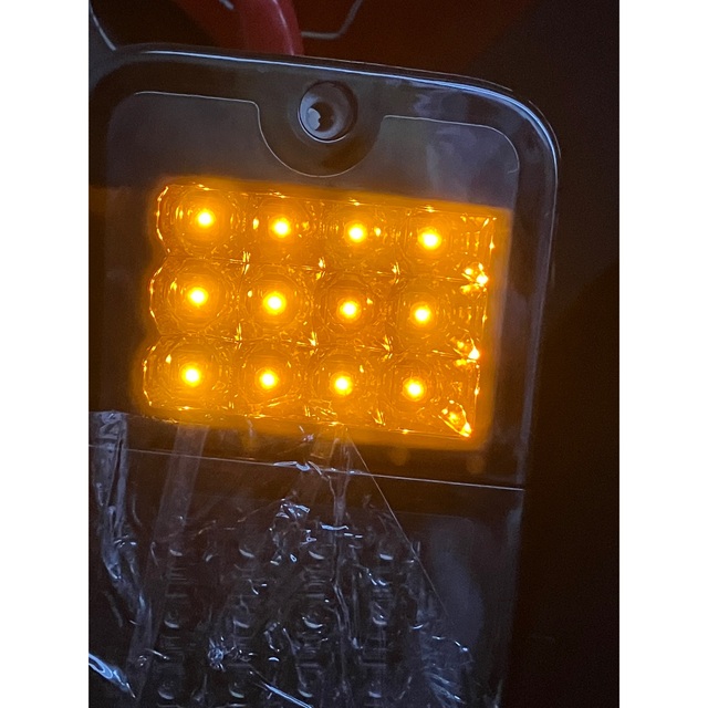 アイボリー×レッド 新品未使用☆ハイゼットトラック 左右 スモークLED