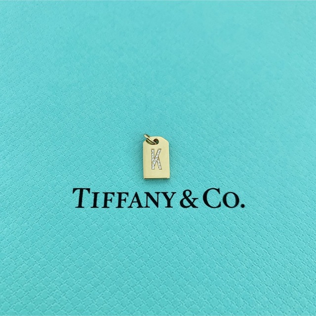 新素材新作 Tiffany & 18K ダイヤモンド タグ K アルファベット ミニ チャーム ティファニー - Co. チャーム