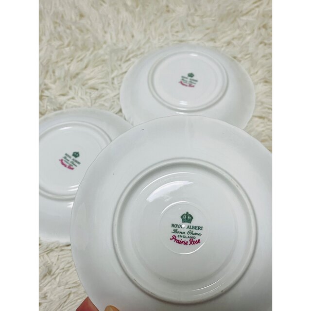 ROYAL ALBERT(ロイヤルアルバート)のロイヤルアルバート　カップ&ソーサー インテリア/住まい/日用品のキッチン/食器(グラス/カップ)の商品写真