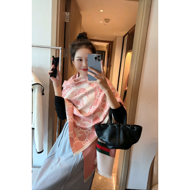 GUCCI グッチ マフラー/ストール rodgersyachtsales.com