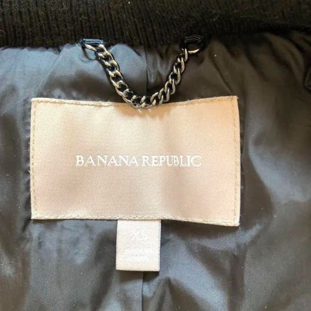 Banana Republic(バナナリパブリック)の✨極美品✨バナナリパブリック　XS ダウンコート　黒　フード レディースのジャケット/アウター(ダウンジャケット)の商品写真