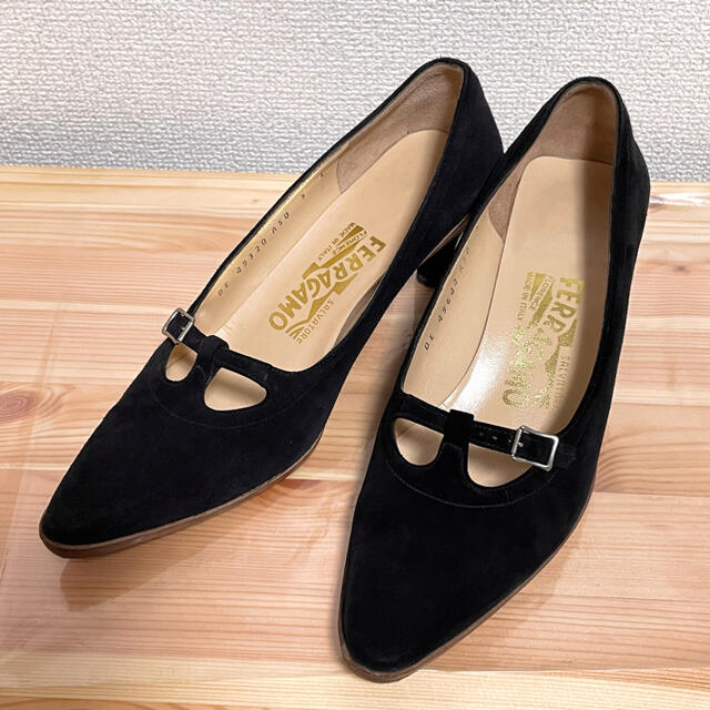 ハイヒール/パンプスSalvator Ferragamo スウェード パンプス ブラック