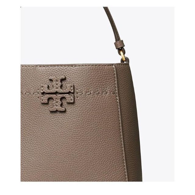 Tory Burch(トリーバーチ)の新品 匿名配送　トリーバーチ マック グロー スモール バケットバッグ レディースのバッグ(ハンドバッグ)の商品写真