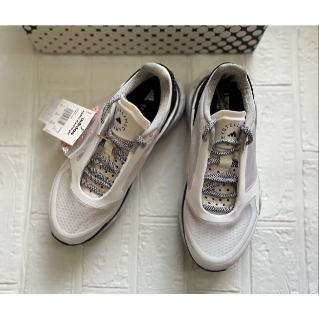 adidas by Stella McCartney(アディダスバイステラマッカートニー)の新品 ★ アディダス バイ ステラマッカートニー ★ アースライトメッシュ レディースの靴/シューズ(スニーカー)の商品写真