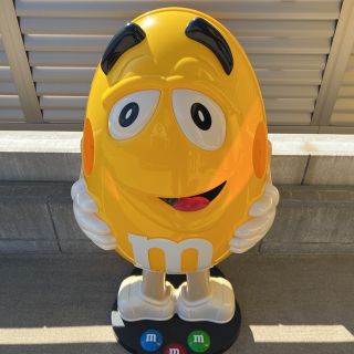キャスターなしm&m's ディスプレイ エムアンドエムズ イエローの