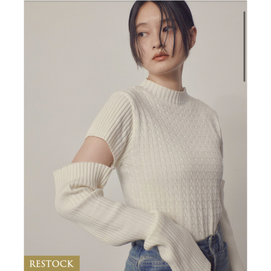 RANDEBOO(ランデブー)のRANDEBOO  Charm cut cable knit レディースのトップス(ニット/セーター)の商品写真