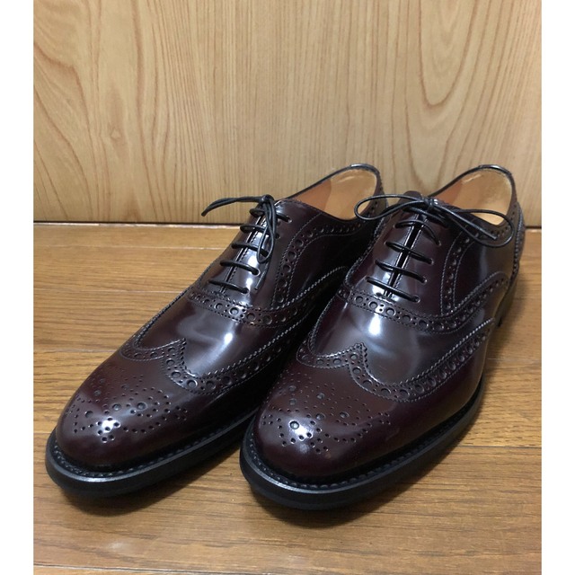 Church's(チャーチ)の未使用 Church's BURWOOD 25cmブラウン ウィングチップ レディースの靴/シューズ(ローファー/革靴)の商品写真