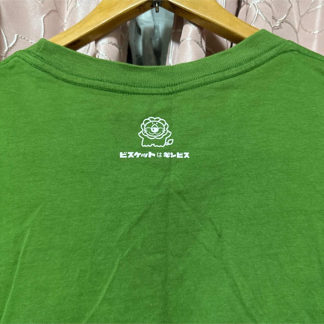 GU(ジーユー)のGU たべっ子どうぶつコラボTシャツ/XL緑 レディースのトップス(Tシャツ(長袖/七分))の商品写真