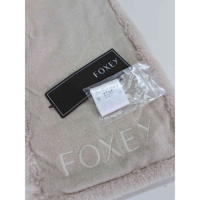 FOXEY(フォクシー)のミーコ様専用★FOXEY フォクシー  ヌートリアマフ　スト レディースのファッション小物(マフラー/ショール)の商品写真