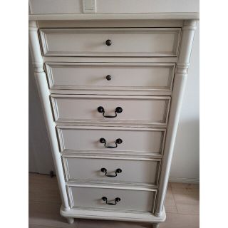 LAURA ASHLEY(収納家具)のフリマアイテム一覧 LAURA ASHLEY(収納家具)のフリマアイテム一覧