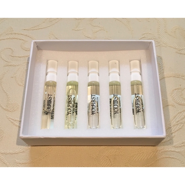 新品未使用：YOUFIRST香水 Luxury Sample Box 5種類新品未使用