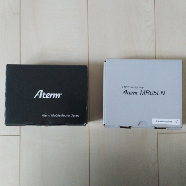 Aterm MR05LN クレードルセット　ホワイト　白