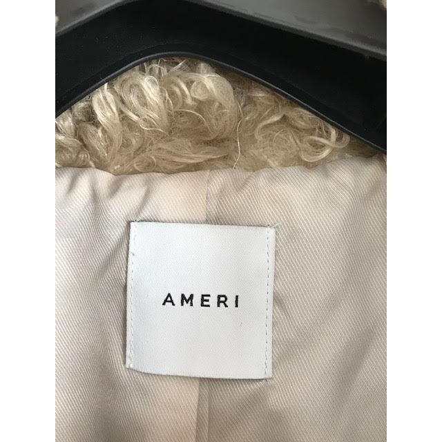 Ameri VINTAGE(アメリヴィンテージ)のameri vintage プードル エコファー コート 定価3万1860円 レディースのジャケット/アウター(毛皮/ファーコート)の商品写真