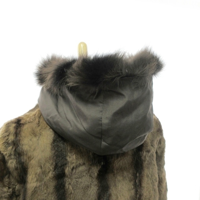 BALMAIN(バルマン)のバルマン 最高級 ラビット×フォックス ファー ジャケット コート リバーシブル レディースのジャケット/アウター(毛皮/ファーコート)の商品写真