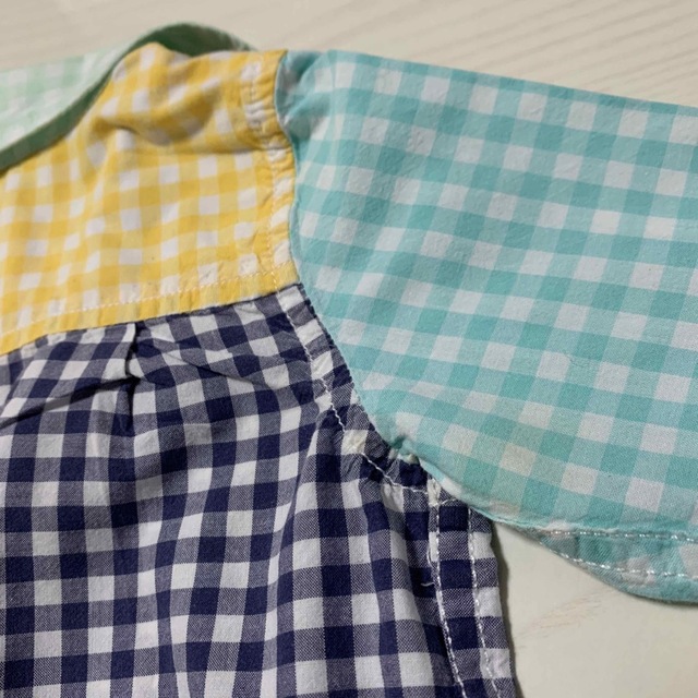 babyGAP(ベビーギャップ)のbabyGAP シャツ ＆ Ｈ＆Ｍ シャツ  2枚セット キッズ/ベビー/マタニティのベビー服(~85cm)(シャツ/カットソー)の商品写真