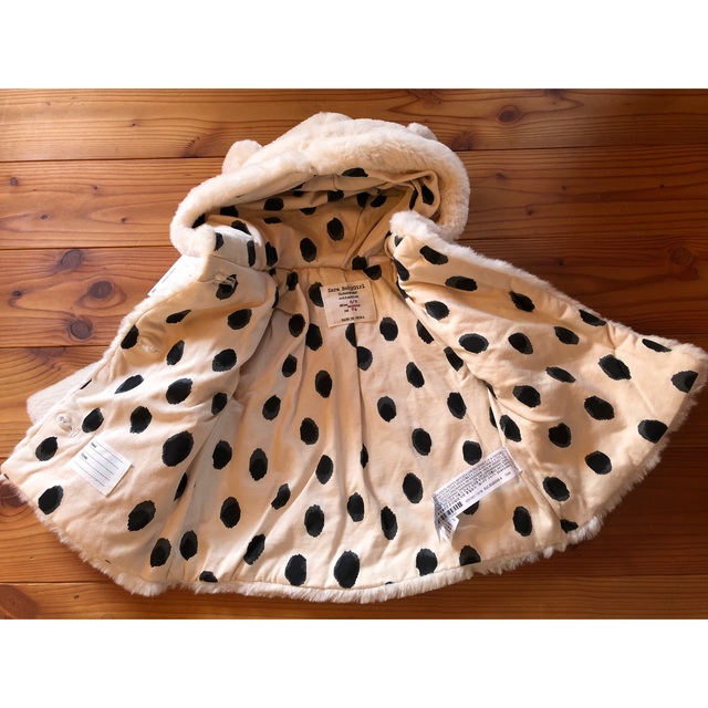 ZARA KIDS(ザラキッズ)の新品 Zara baby耳つきふわふわジャケット 74cm キッズ/ベビー/マタニティのベビー服(~85cm)(ジャケット/コート)の商品写真