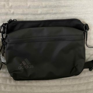 アディダス(adidas)のadidasバッグ(サコッシュ)(その他)