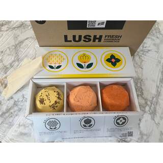 LUSH - ワンピース lush バスボム 5種セットの通販 by 太い猫's shop 
