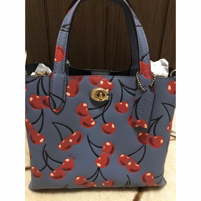 春先取りの COACH - 新品未使用☆COACH ウィロウトート チェリー
