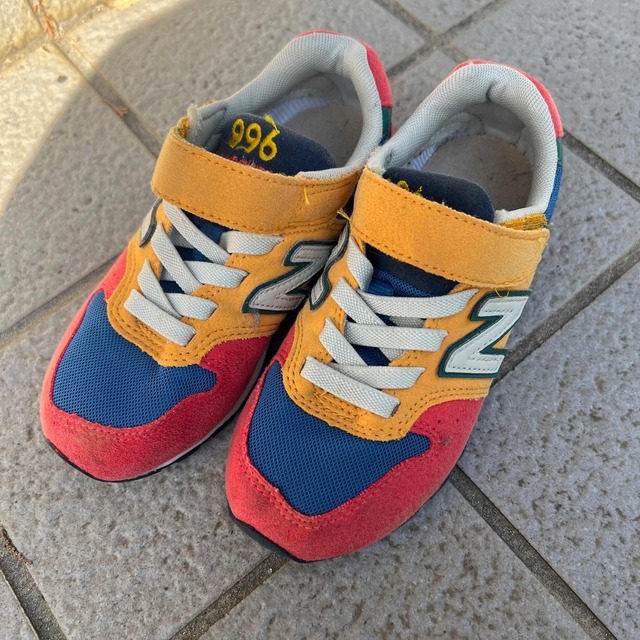 New Balance(ニューバランス)のニューバランス　マルチカラー　キッズ18.5センチ キッズ/ベビー/マタニティのキッズ靴/シューズ(15cm~)(スニーカー)の商品写真