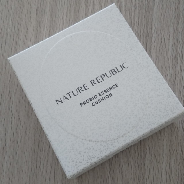 NATURE REPUBLIC(ネイチャーリパブリック)のネイチャーリパブリック PROBIO エッセンスクッション #21 コスメ/美容のベースメイク/化粧品(ファンデーション)の商品写真
