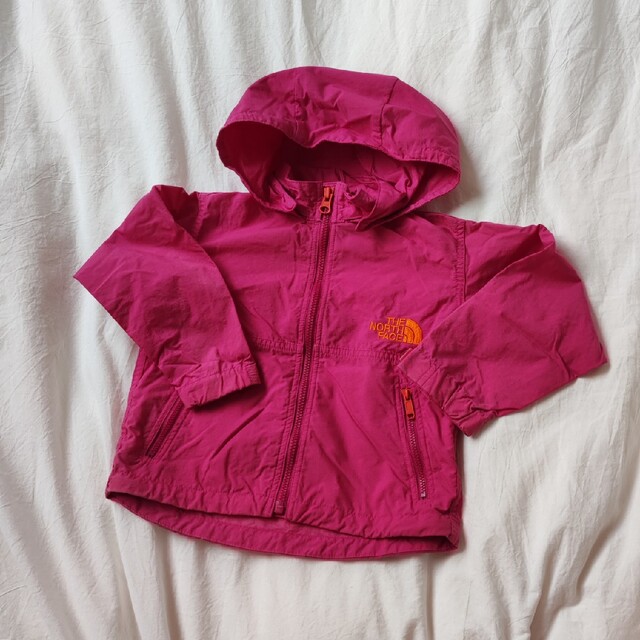 THE NORTH FACE(ザノースフェイス)のノースフェイス コンパクトジャケット 90 ピンク キッズ/ベビー/マタニティのキッズ服女の子用(90cm~)(ジャケット/上着)の商品写真