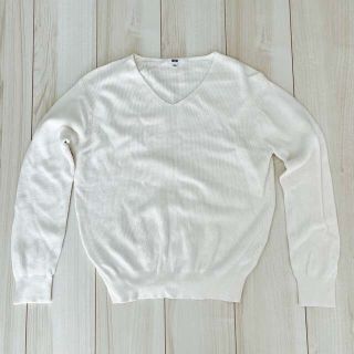 ユニクロ(UNIQLO)の専用☆ユニクロ　セーター　白(ニット/セーター)