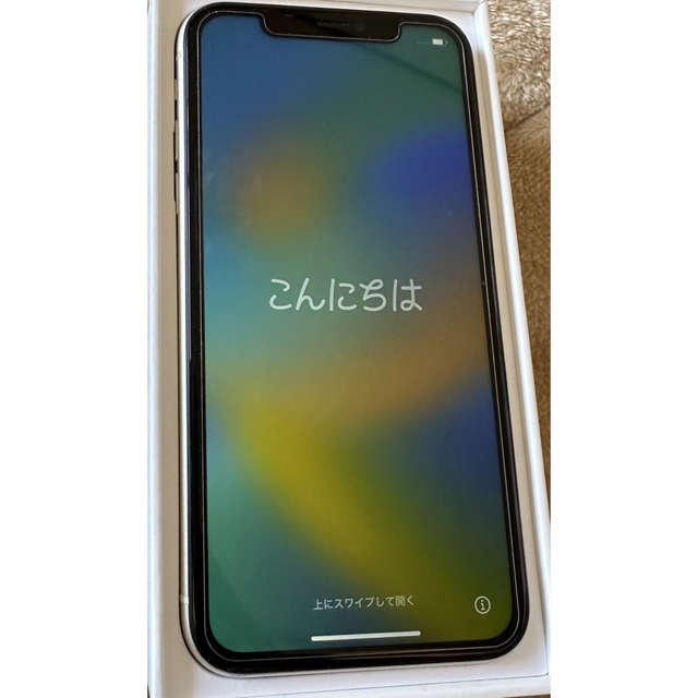 iPhone11 64GB ホワイト　SIMフリー　Apple