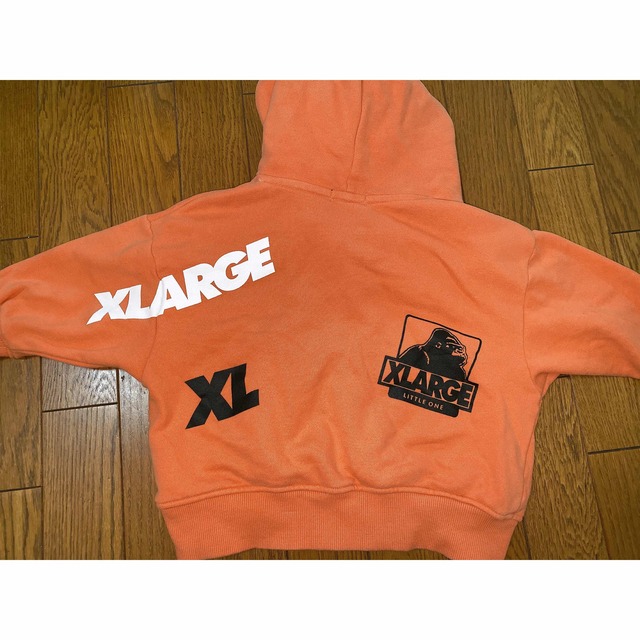 xlargeキッズトレーナー　90 キッズ/ベビー/マタニティのベビー服(~85cm)(トレーナー)の商品写真