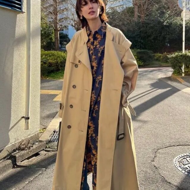 CLANE - CLANE 2WAY SQUARE SLEEVE TRENCH COATの通販 by 期間限定 ...