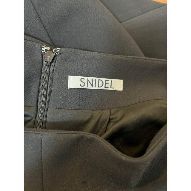 SNIDEL(スナイデル)のaoiさん専用　最終値下げ　スカート レディースのスカート(ロングスカート)の商品写真