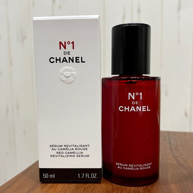 CHANEL(シャネル)のセラム N°1 ドゥ シャネル50ml コスメ/美容のスキンケア/基礎化粧品(美容液)の商品写真