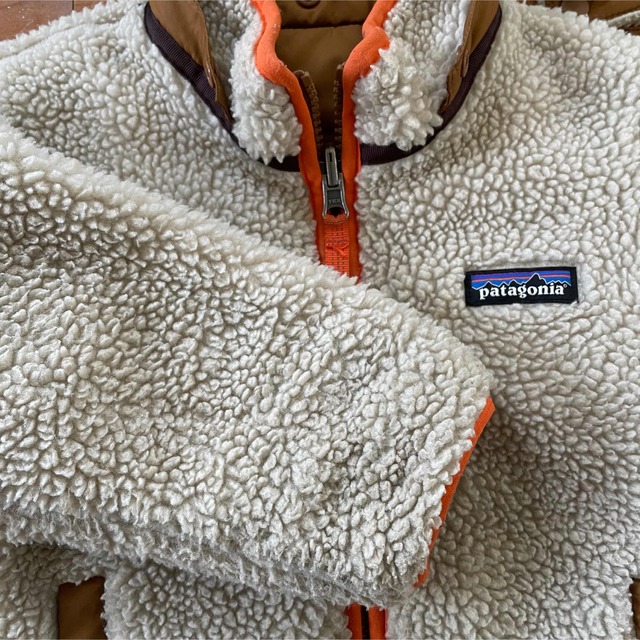 patagonia(パタゴニア)のパタゴニア　フリース　3T キッズ/ベビー/マタニティのキッズ服男の子用(90cm~)(ジャケット/上着)の商品写真