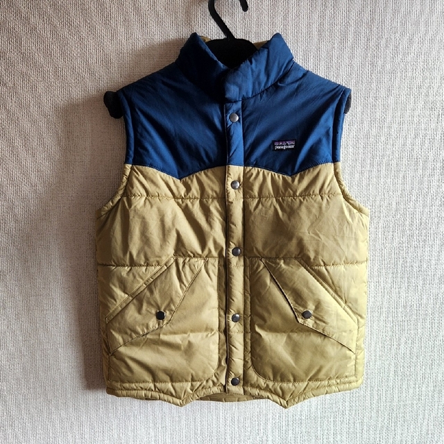 ジャケット/上着パタゴニアpatagonia　キッズXS　ベスト