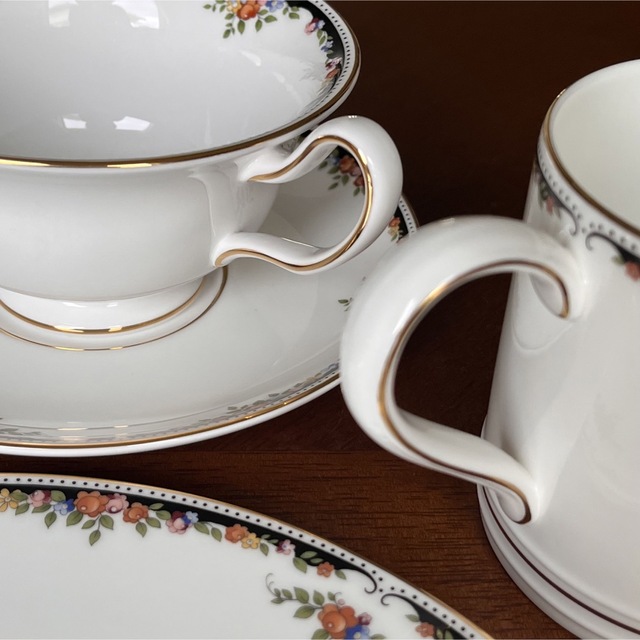 WEDGWOOD - 【未使用美品】ウェッジウッド☆オズボーン WEDGWOOD - 【未使用美品】ウェッジウッド☆オズボーン