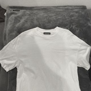 BALENCIAGA 無地　Tシャツ袖丈23cm