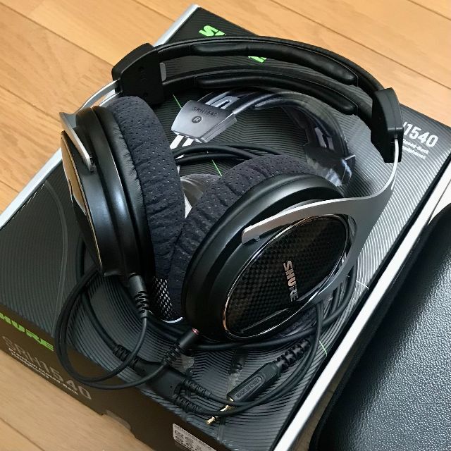 SHURE SRH1540-BK-A ヘッドホン 【国内正規品】