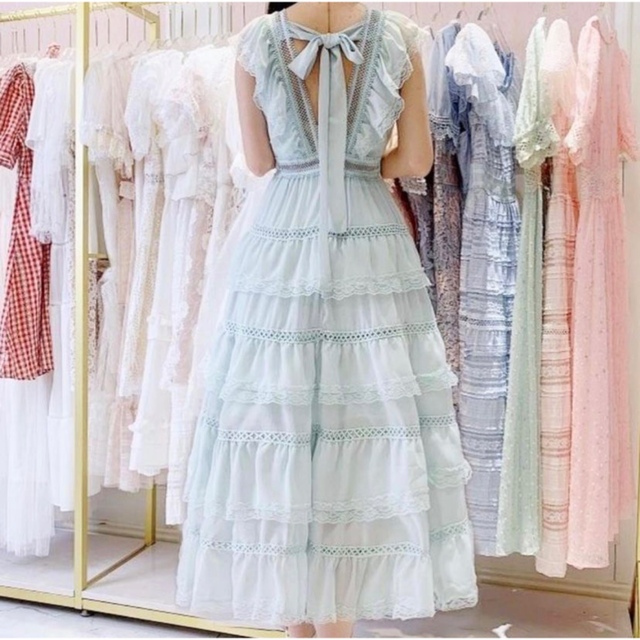 back ribbon maxi frill dress レディースのワンピース(ロングワンピース/マキシワンピース)の商品写真
