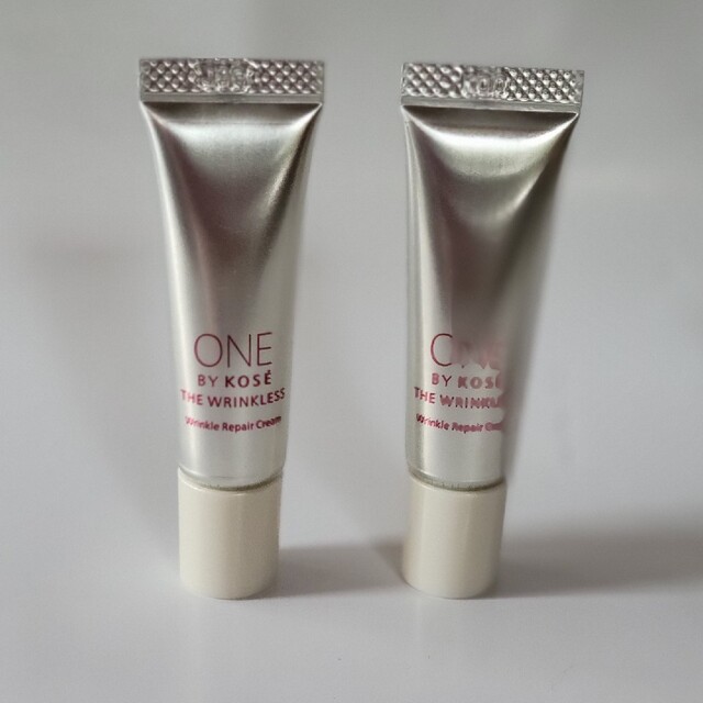 ONE BY KOSE（KOSE）(ワンバイコーセー)のワンバイコーセーザリンクレス．薬用美白美容液お値下げ‥！！ コスメ/美容のキット/セット(サンプル/トライアルキット)の商品写真