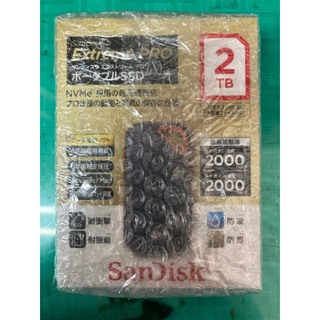 サンディスク(SanDisk)のSanDisk SDSSDE81-2T00-J25 ポータブルSSD 2TB(PC周辺機器)
