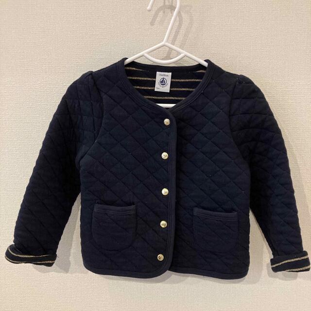 PETIT BATEAU(プチバトー)のプチバトー＊キルティングジャケット＊24m＊86㎝ キッズ/ベビー/マタニティのベビー服(~85cm)(ジャケット/コート)の商品写真