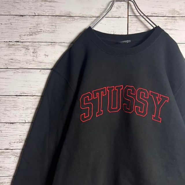 超希少デザイン】 STUSSY 刺繍 センターロゴ 即完売入手困難スウェット-