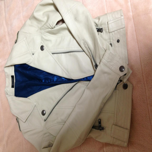 EGOIST(エゴイスト)のエゴイスト☆白ライダース レディースのジャケット/アウター(ライダースジャケット)の商品写真