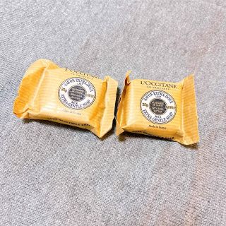 ロクシタン(L'OCCITANE)の新品未使用★ロクシタン　シアバター入りソープ　石鹸　2つ(ボディソープ/石鹸)