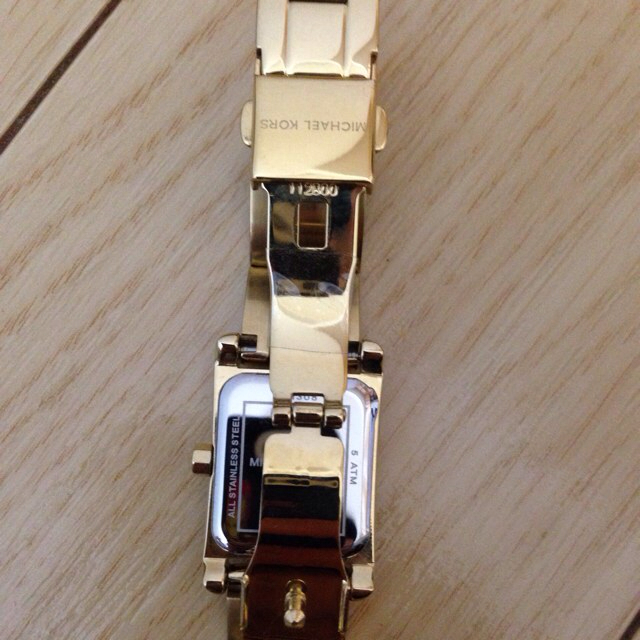 ファッショ Michael Kors - Michael kors 腕時計の通販 by cocomomo｜マイケルコースならラクマ げしました